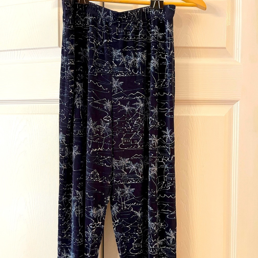 Chico’s travelers capri pants